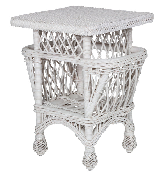 Harbor Front Accent table w/pockets